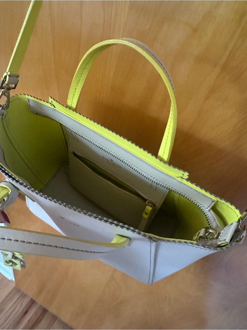 Kate Spade Ivy Drive Small Loryn - Picture 4 of 9
